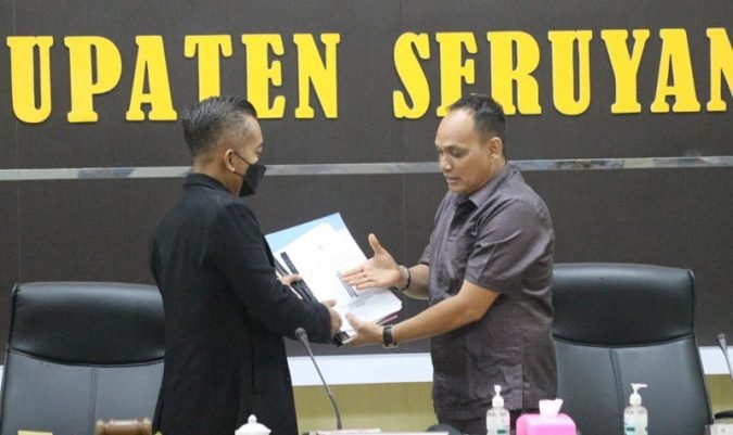 DPRD SERUYAN