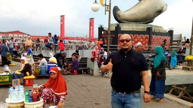 2 Tersangka Emas